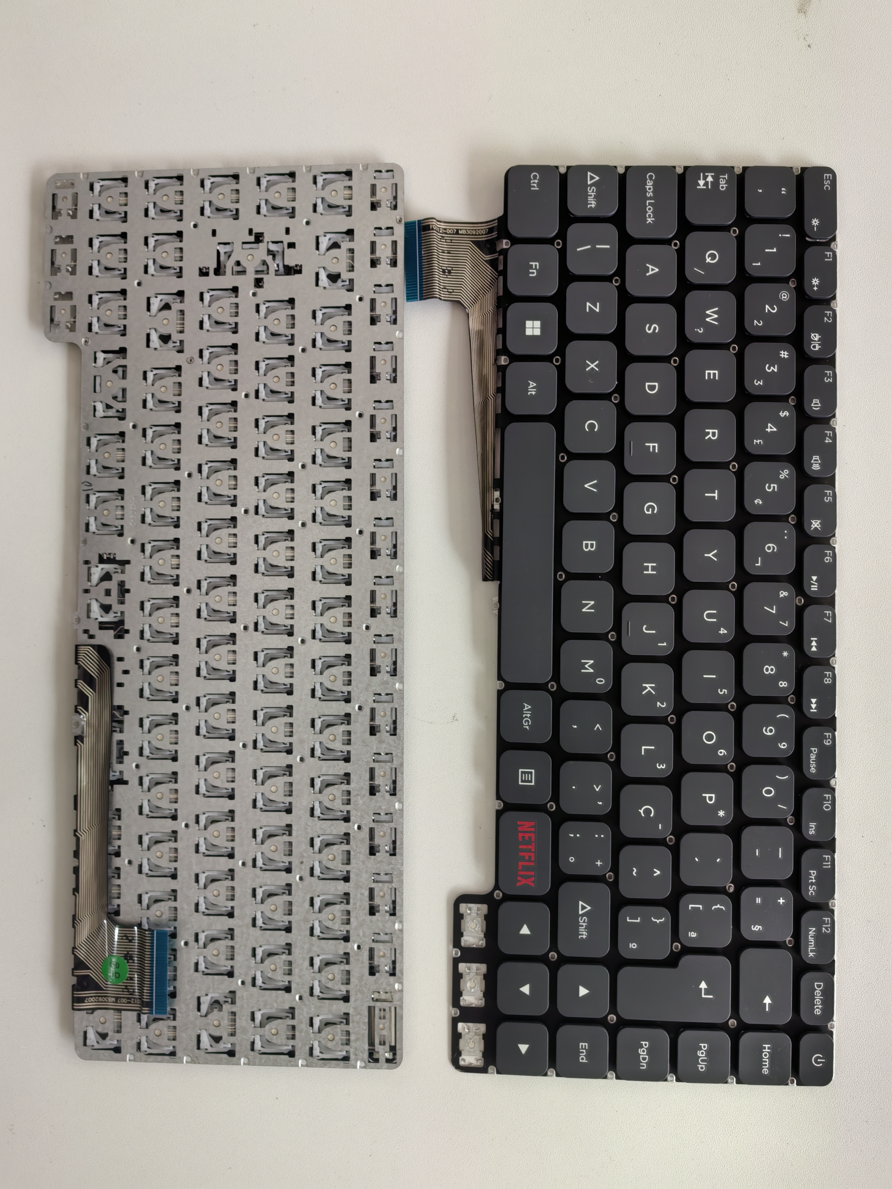 Picture of New Replacement Laptop Keyboard For N/A F0012-007/MB3092007 Grey BR Layout